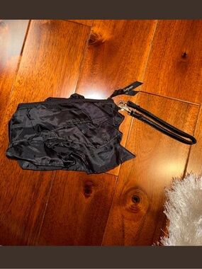 Black Women's Wristlet Clutch - Lightweight Foldable Design